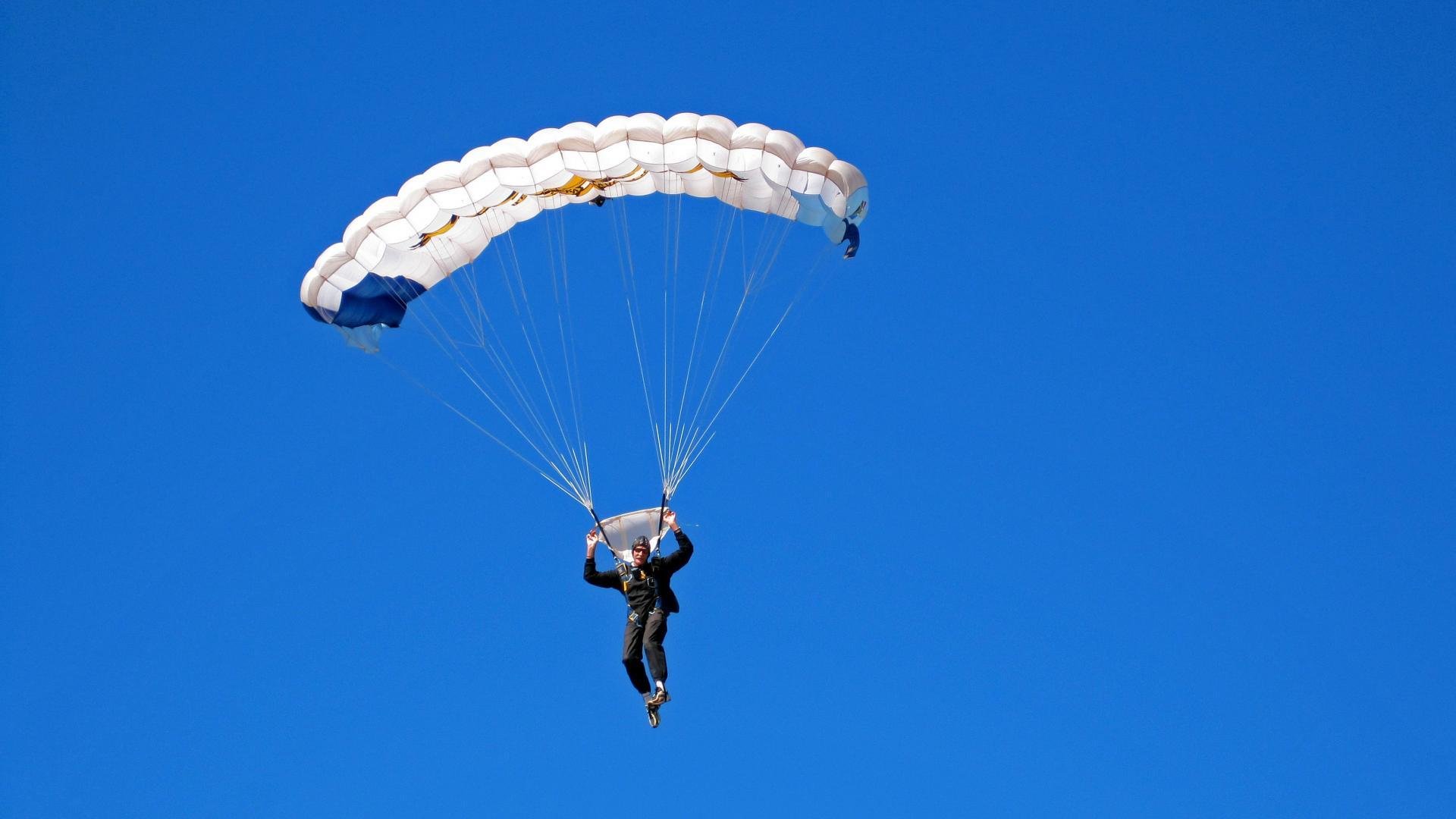 史上最年轻“冠军射手”轻松问鼎，最年轻的冠军