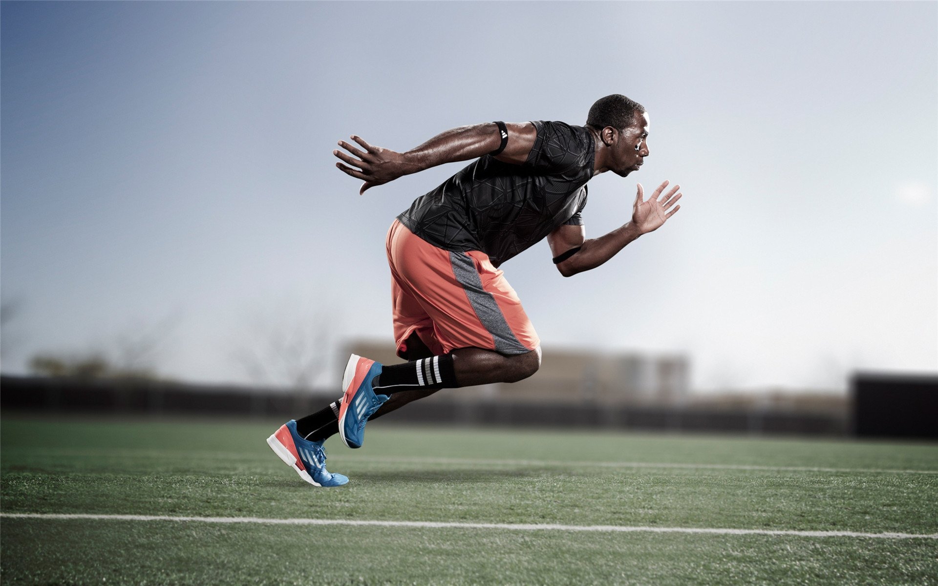 热刺后防犯错，英超卫冕冠军形势不容乐观，2020年英超热刺